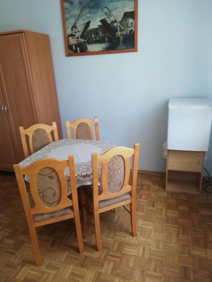 Apartament U Halinki Ujście-Darłowskie Zewnętrze zdjęcie